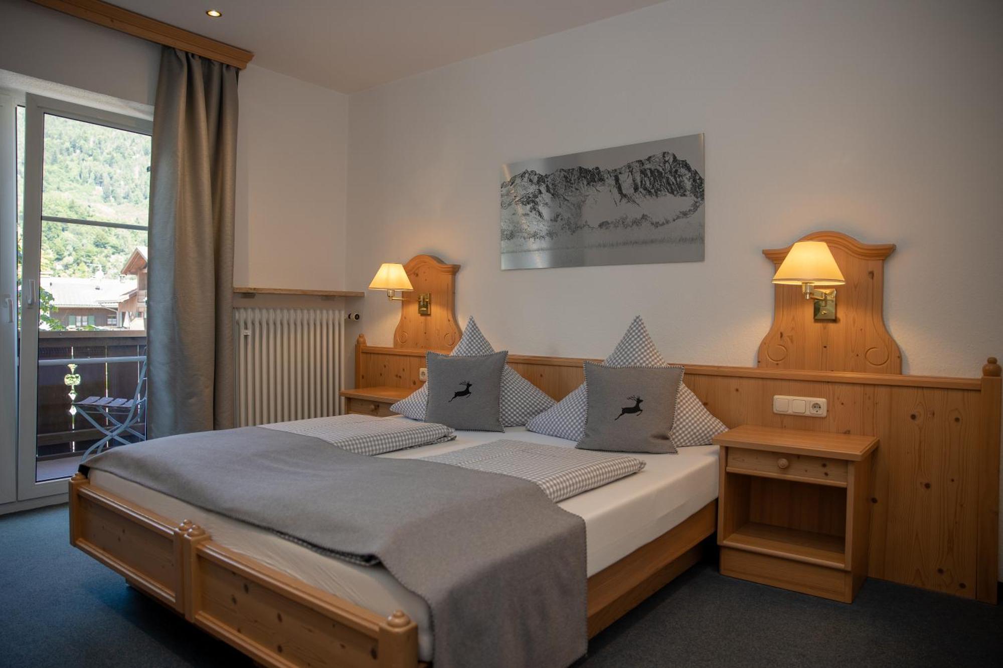Hotel Gasthof Alter Wirt Farchant Eksteriør bilde